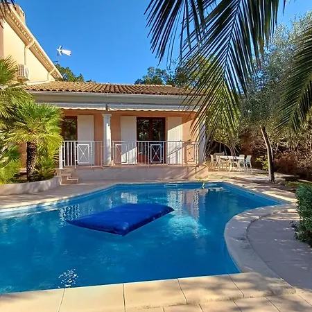 Апартаменты Dans A Valescure Сен-Рафаэль