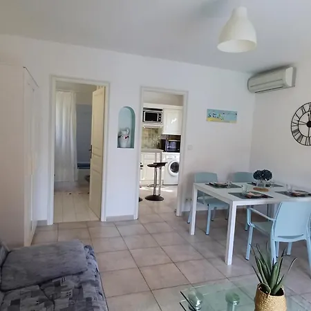 Dans A Valescure Апартаменты Сен-Рафаэль