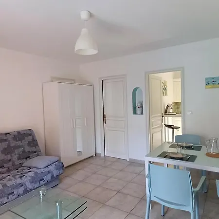 Διαμέρισμα Dans A Valescure *