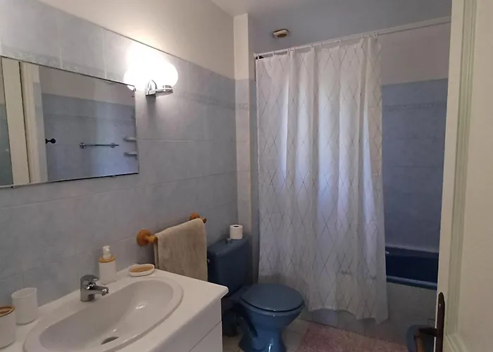 Dans A Valescure * Saint-Raphael (Var)